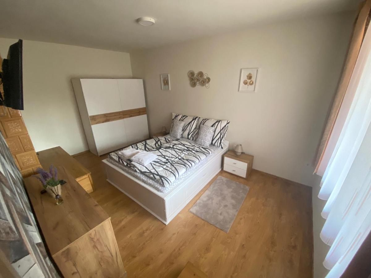 Batorka Vendeghaz Apartment Tallya Bagian luar foto